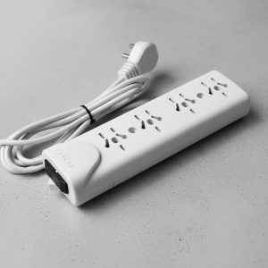 Zapatilla Prolongador Alargue 4 Tomas Interruptor Y Cable Color Blanco